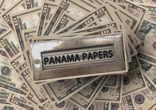 Dollari e Panama Papers